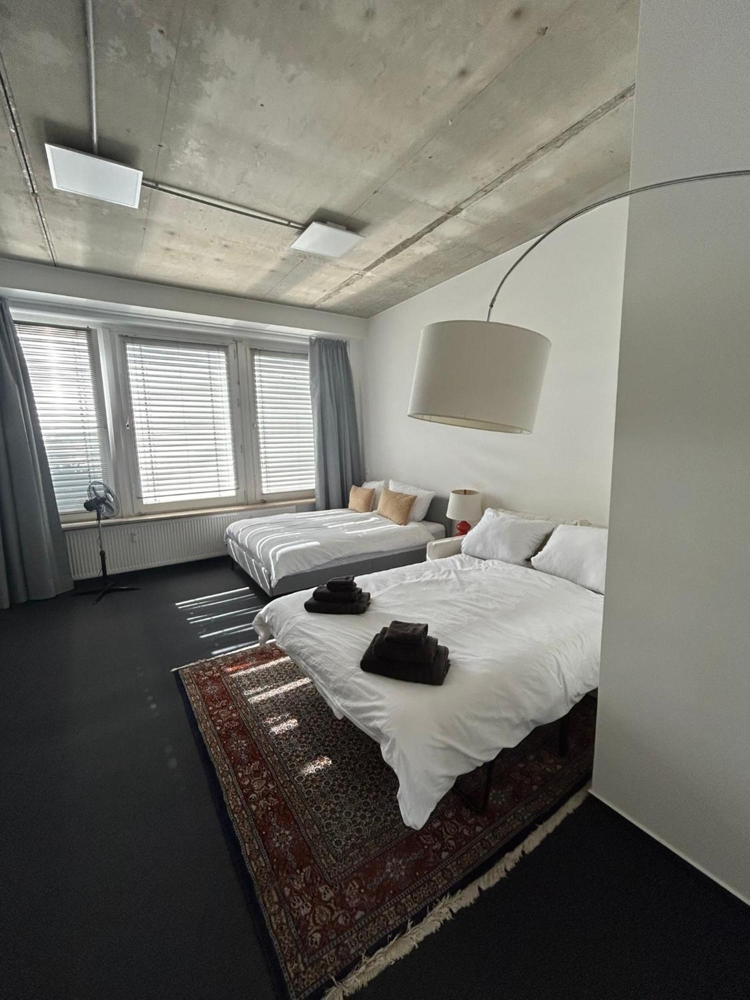 35 Qm Grosses Apartment Mit Eigenem Badezimmer In Den Elbvororten Hamburgo Exterior foto